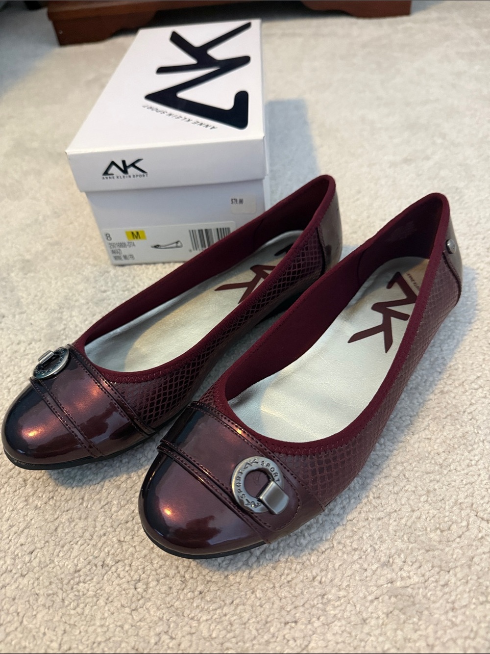 NWT Ann Klein Sport 8 flats